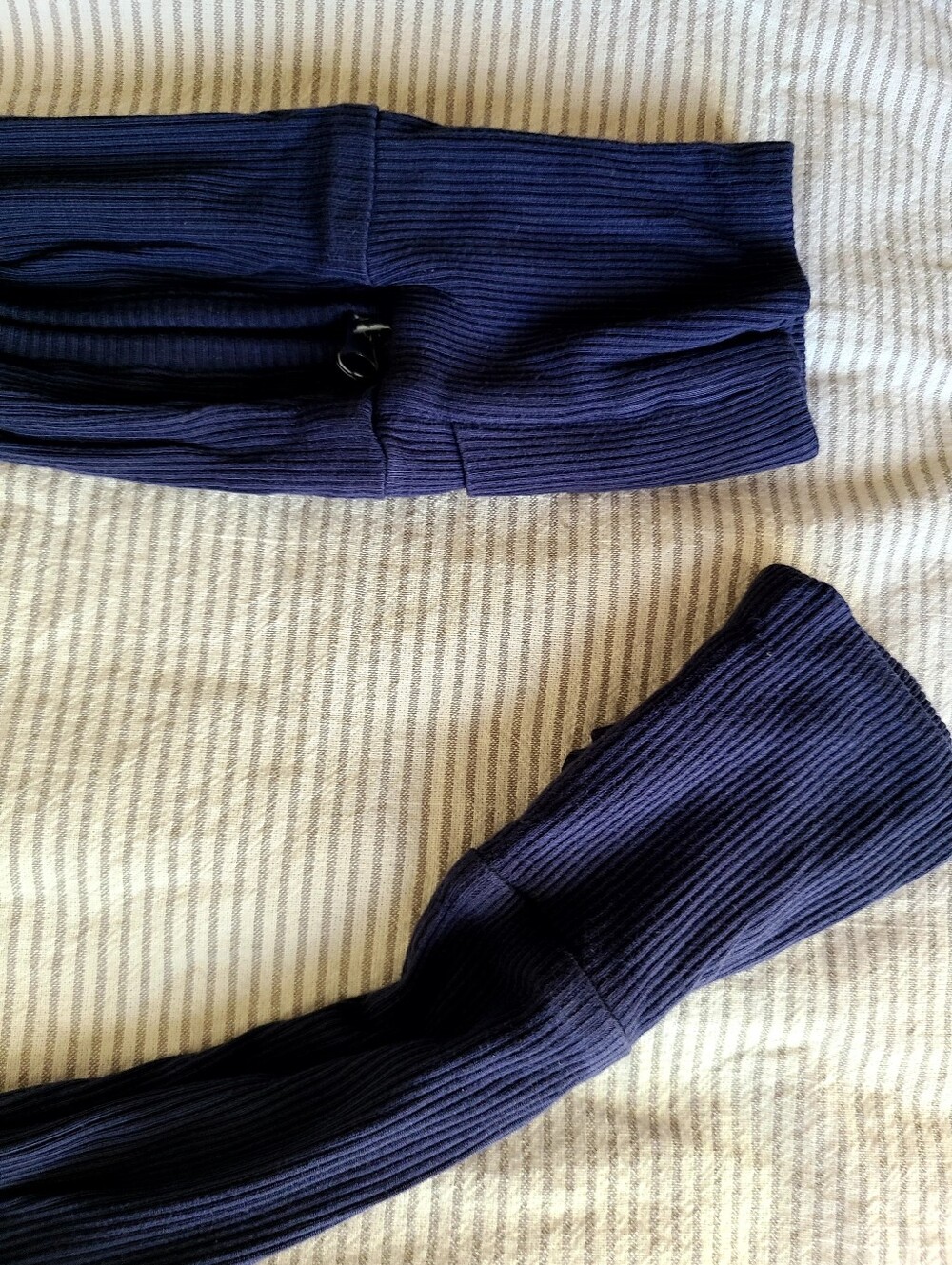 DDG convertible Bamboo Footie💙 - Picture 5 of 5